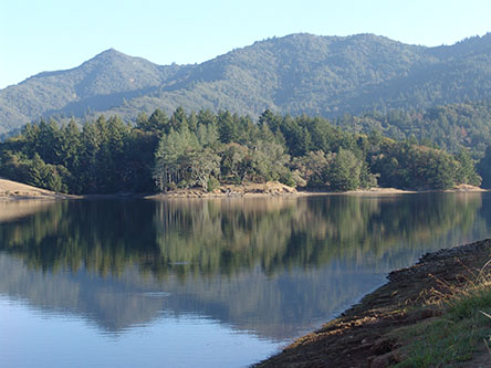 Bon Tempe Lake